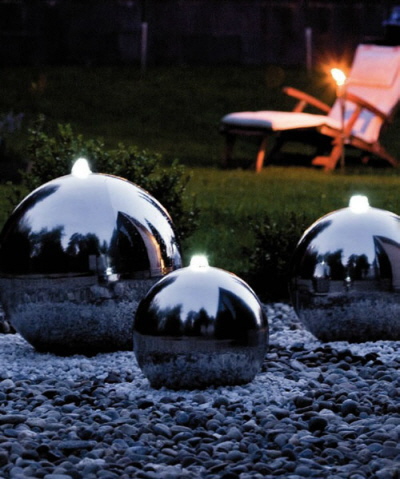 Edelstahbrunnenl und LED
